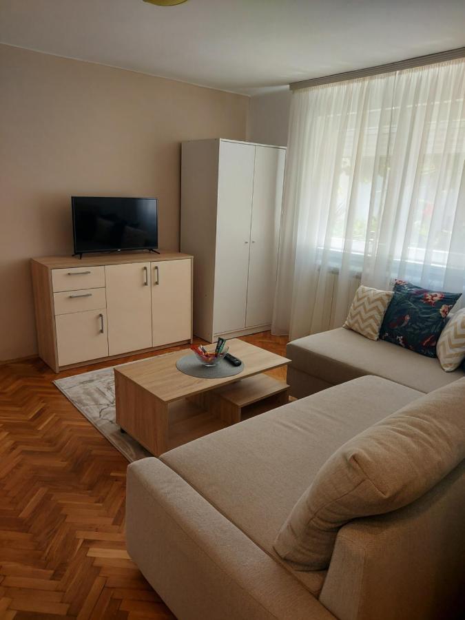 Apartment Holiday Vrnjačka Banja Kültér fotó